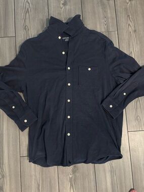 UNTUCKit Men's Dark Navy Casual Button-Down Shirt